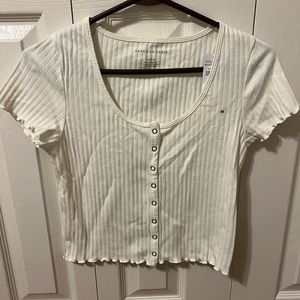 American Eagle baby tee!